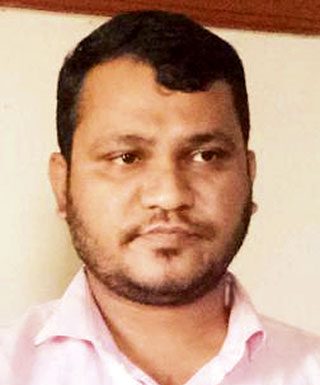 চিকিৎসক না হয়েও ৪০০ অস্ত্রোপচার