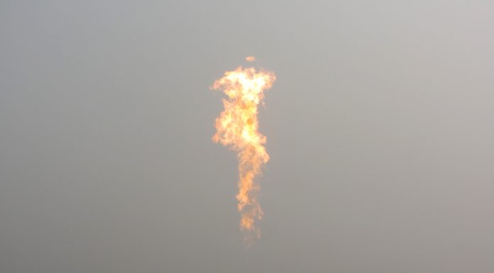 ভোলার ভেদুরিয়ায় গ্যাস উত্তোলনের খবরে গ্রামবাসী আনন্দীত