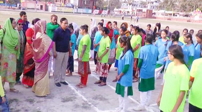ভোলায় জেলা পরিষদ চেয়ারম্যান মহিলা ক্রীড়া প্রতিযোগীতার উদ্বোধন