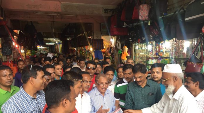 ভোলায় বিএনপির লিফলেট বিতরন