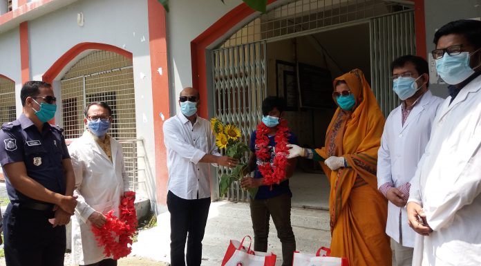 ভোলার মনপুরায় সুস্থ হয়ে বাড়ি ফিরলেন একমাত্র করোনা রোগী