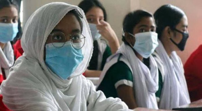 সব জায়গায় মাস্ক ব্যবহার বাধ্যতামূলক : সরকার