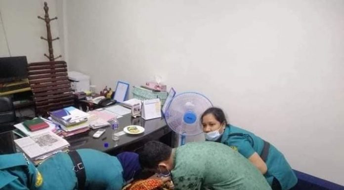 সাংবাদিক রোজিনার বিরুদ্ধে অফিসিয়াল সিক্রেটস আইনে মামলা