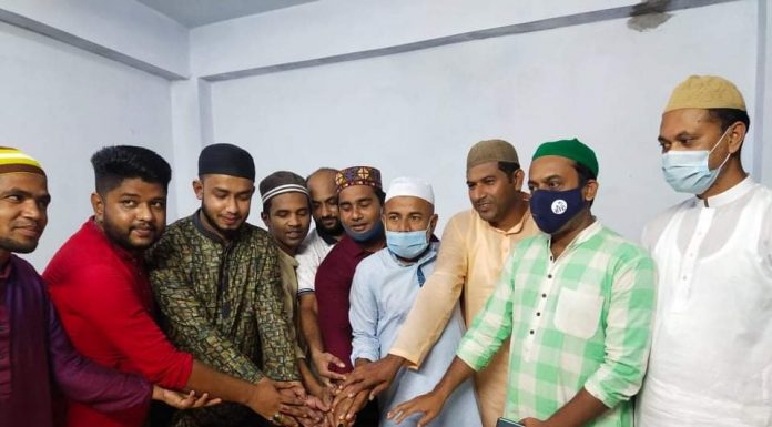 ভোলায় কেককাটা ও দোয়া মোনাজাতের মধ্য দিয়ে অনুষ্ঠিত হলো ভোলা প্রতিদিনের ৩য় প্রতিষ্ঠা বার্ষিকী