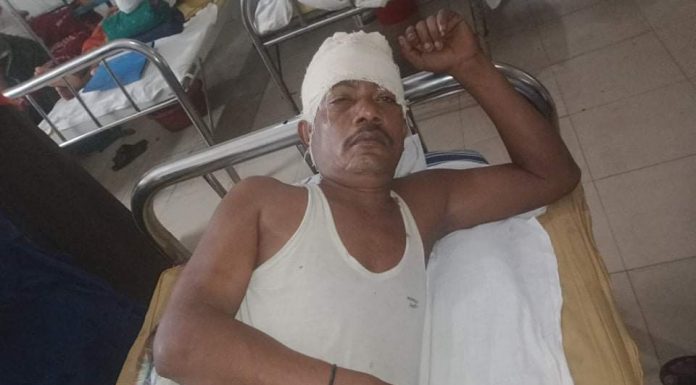 ভোলায় দাদনের টাকা চাওয়ায় মৎস্য আড়তদারের উপর হামল