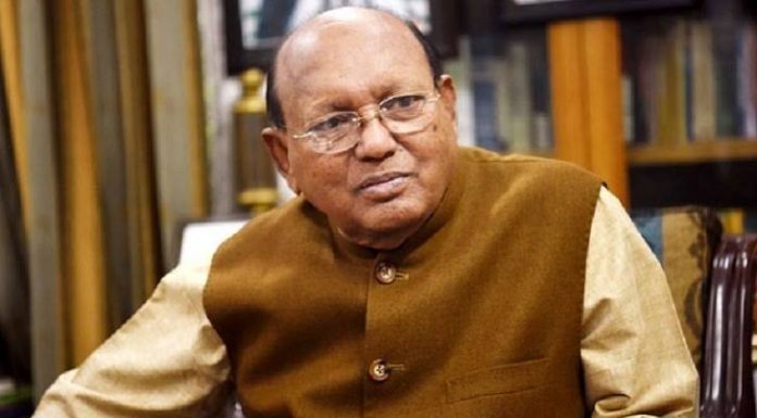 স্ট্রোকে আক্রান্ত তোফায়েল আহমেদকে নেওয়া হলো দিল্লি