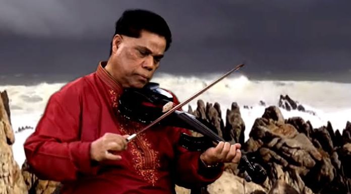 ঝরে যাওয়ার জন্য আসিনি, প্রতিবছর গান উপহার দেবো