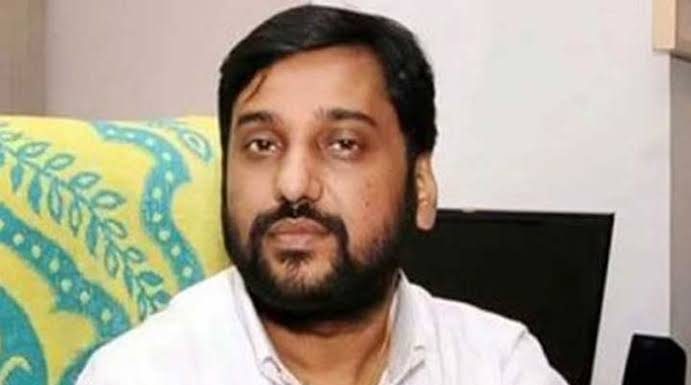 সম্রাটের জামিন বাতিল, আত্মসমর্পণের নির্দেশ